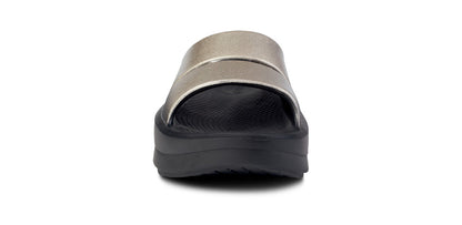 Oofos Women's OOmega OOahh Luxe Sandal