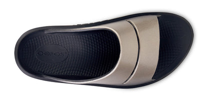 Oofos Women's OOmega OOahh Luxe Sandal