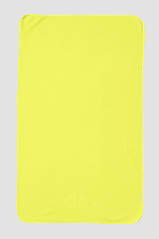 Performance No Sweat Hand Towel - Highlighter