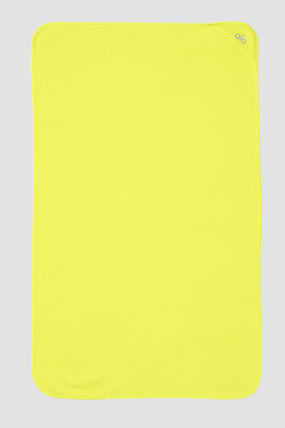 Performance No Sweat Hand Towel - Highlighter