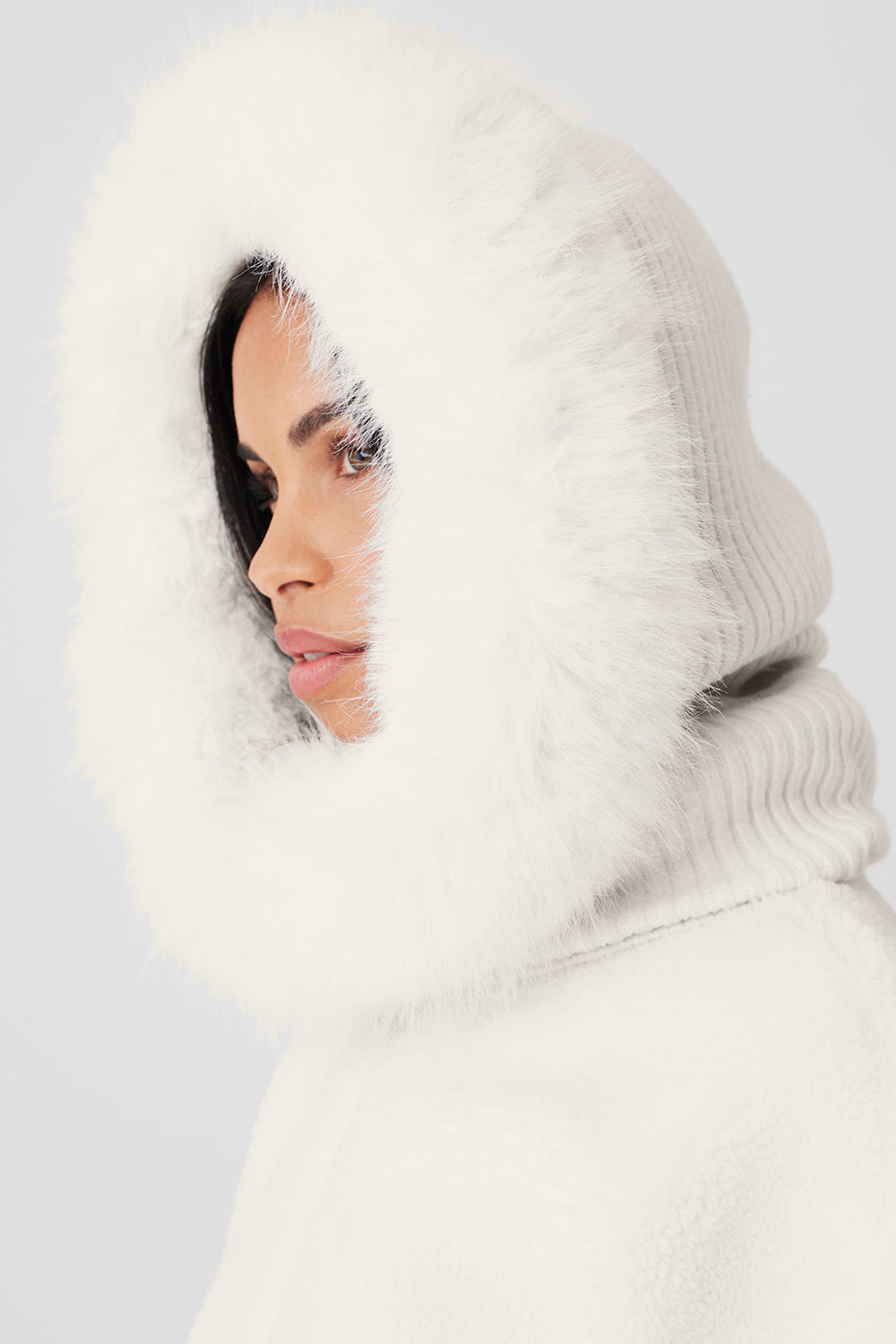 Opulent Faux Fur Wintersun Balaclava - Ivory