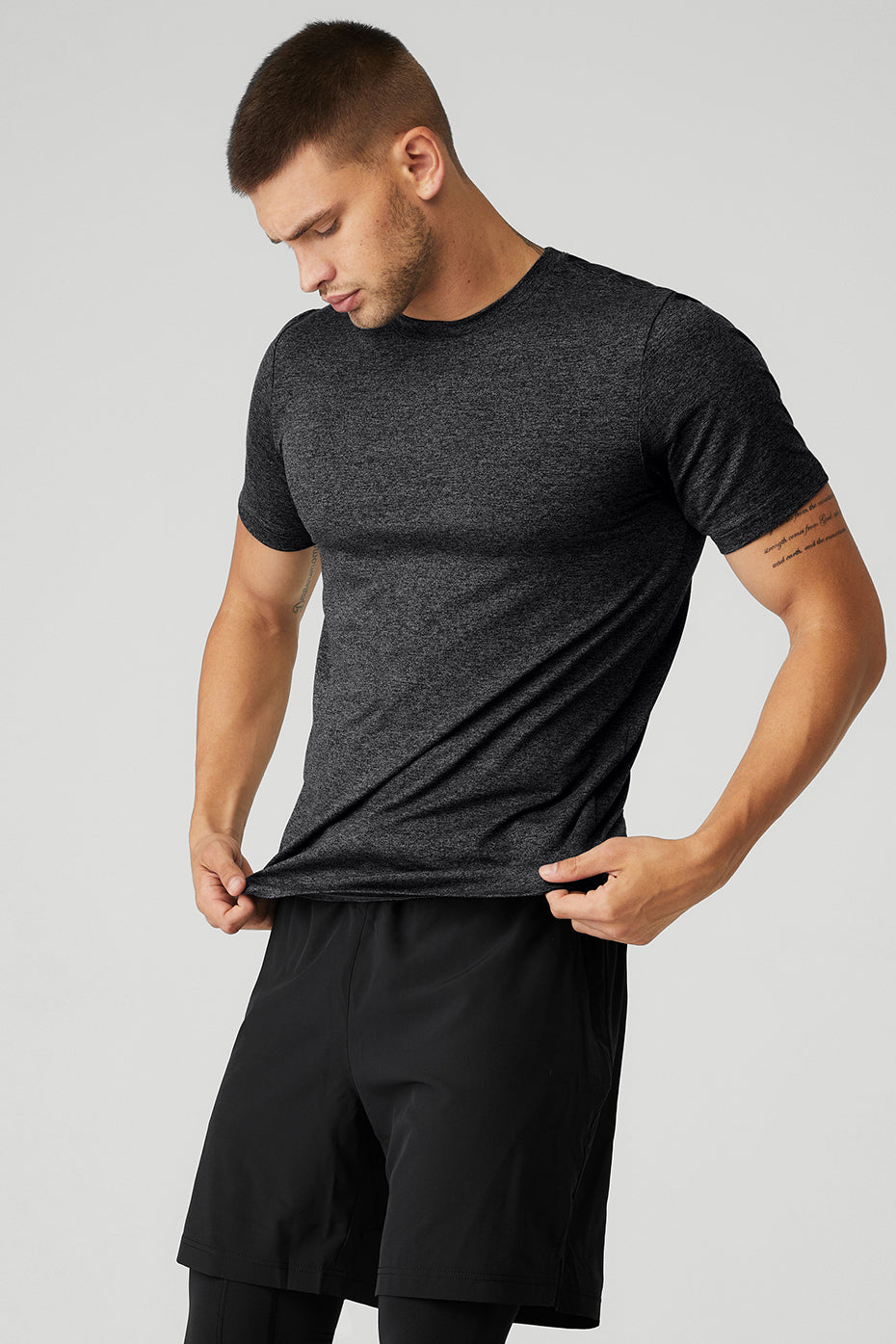 Conquer Reform Crewneck Short Sleeve - Dark Heather Grey