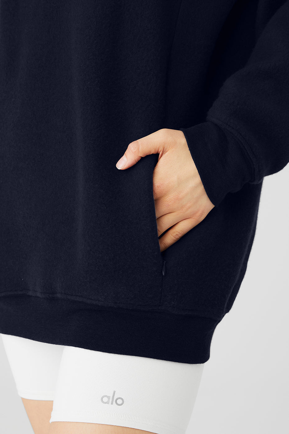 The Triumph Hoodie - Navy