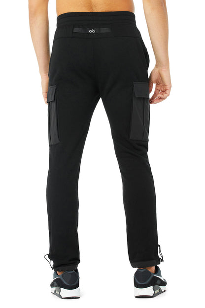 Cargo Traverse Sweatpant - Black