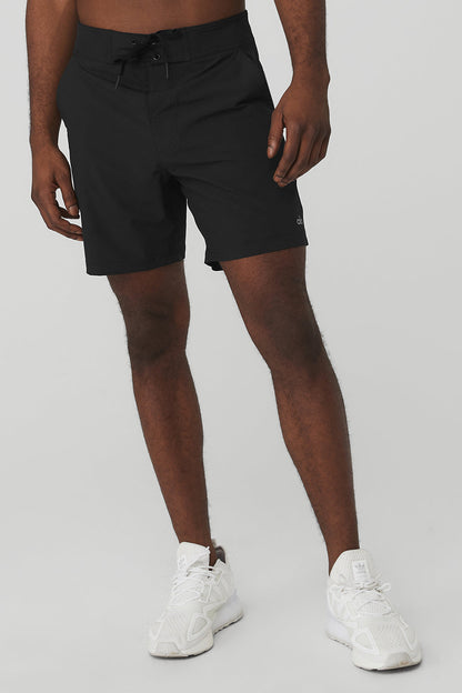 Plow Board Short - Black