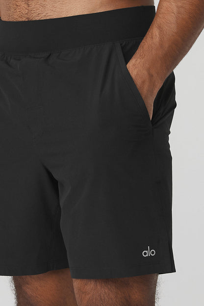 7" Repetition Short - Black