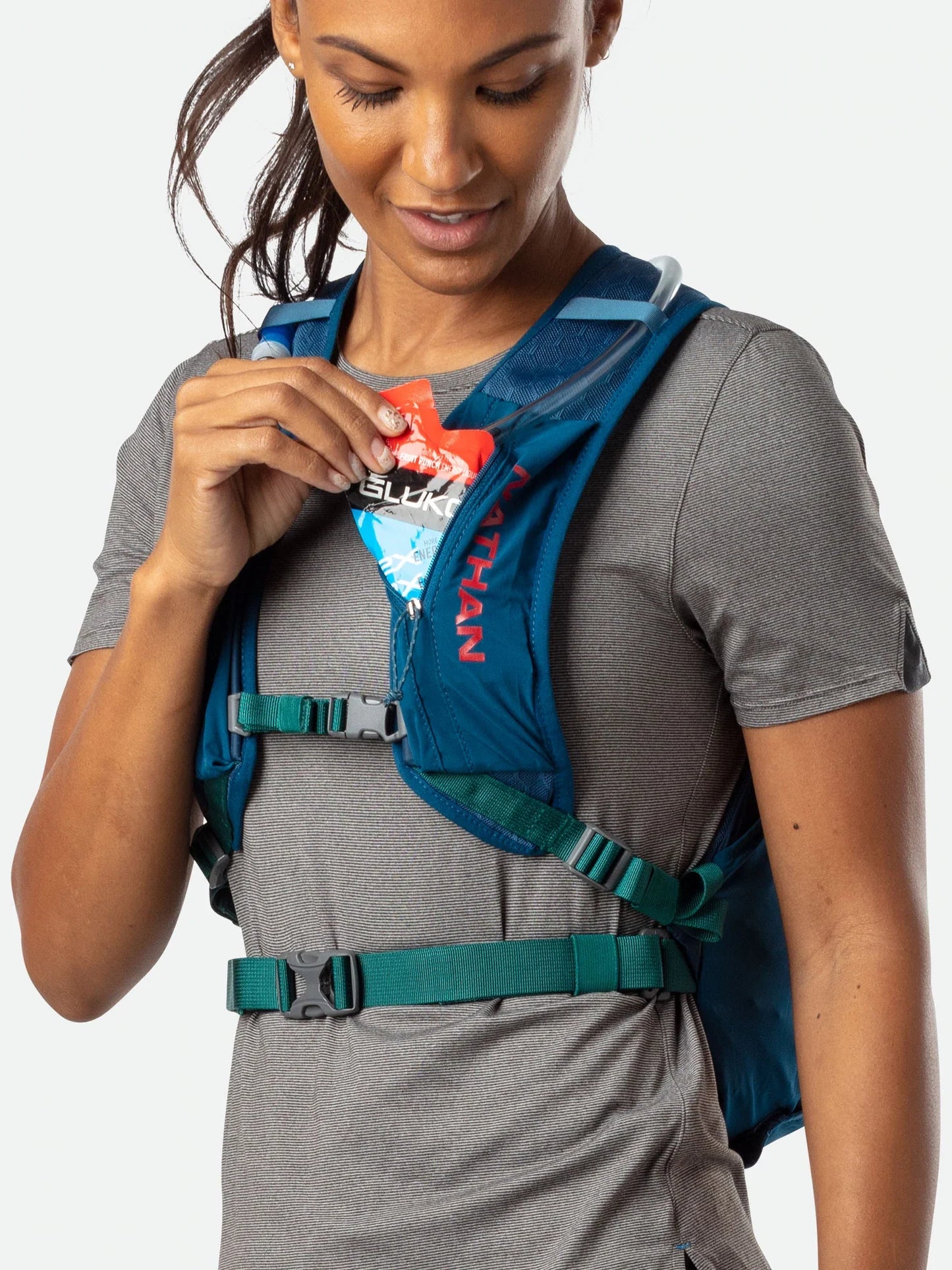 Nathan Crossover 15 Liter Hydration Pack