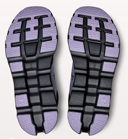 Women's On Cloudstratus 3