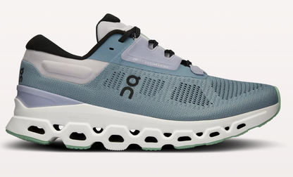 Women's On Cloudstratus 3