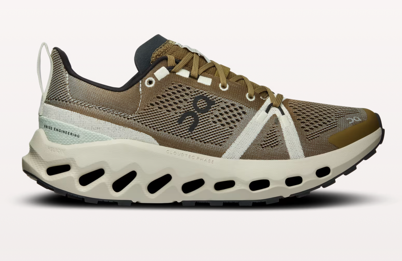 Women's On Cloudsurfer Trail