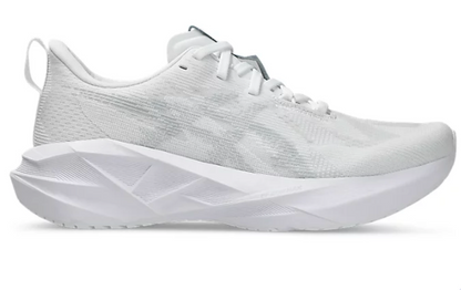 Women's Asics Novablast 5