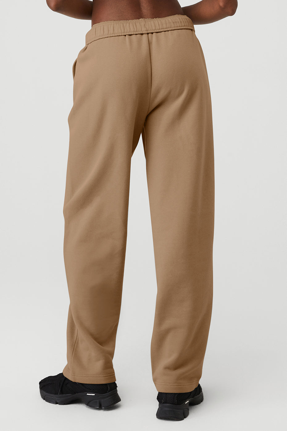 Accolade Straight Leg Sweatpant - Gravel