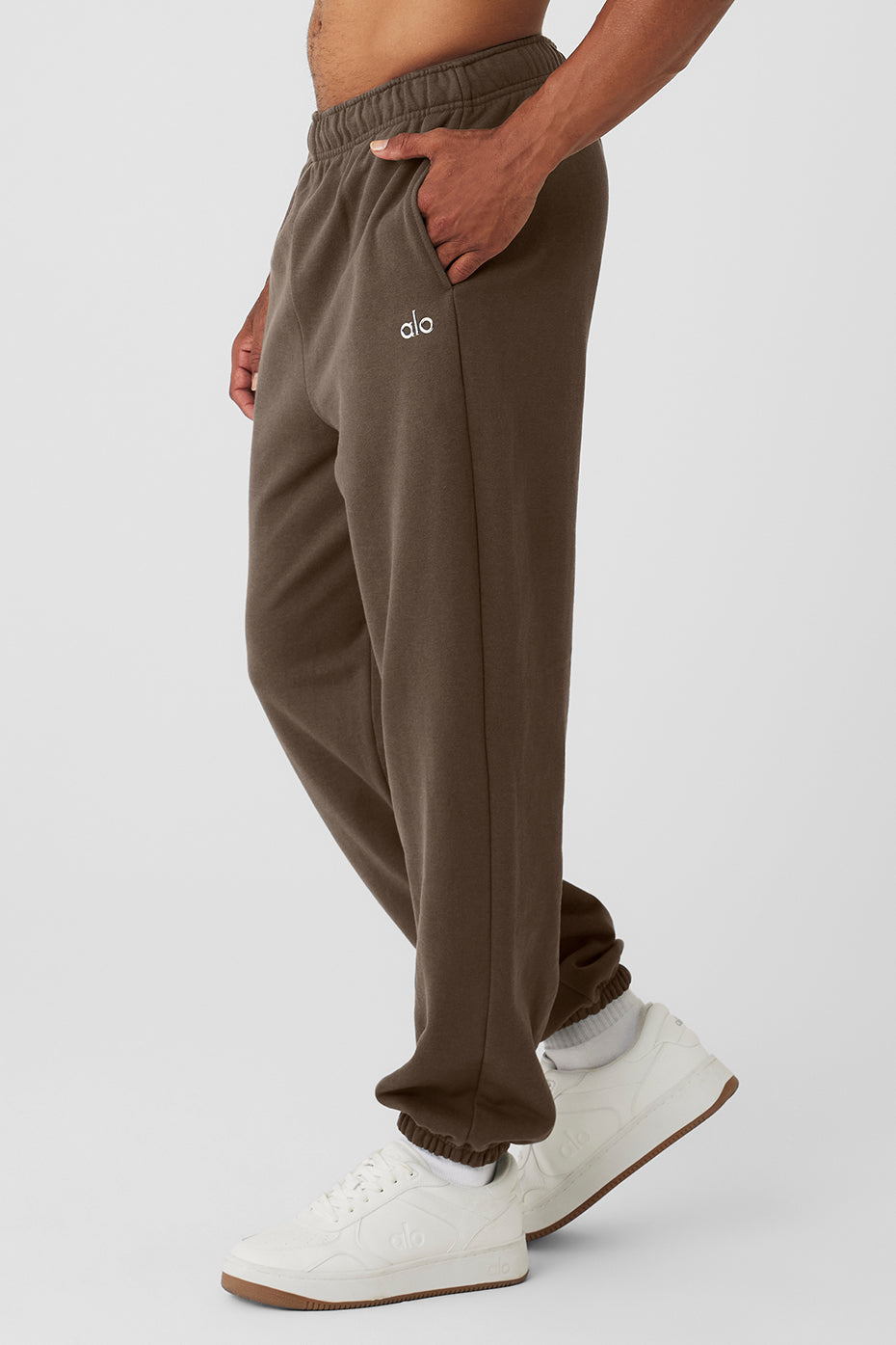Accolade Sweatpant - Olive Tree