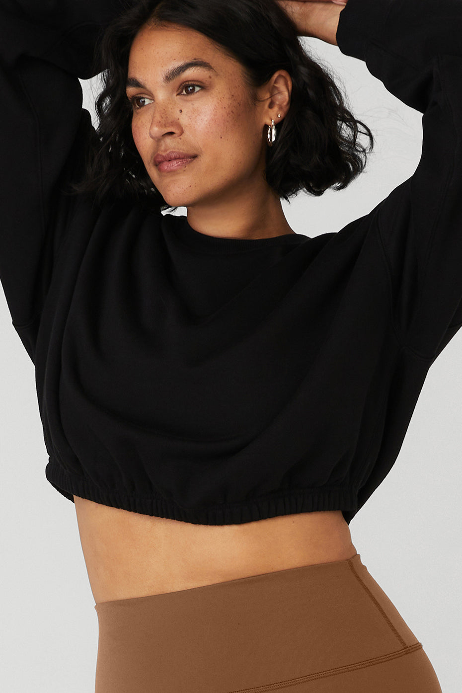 Devotion Crew Neck Pullover - Black