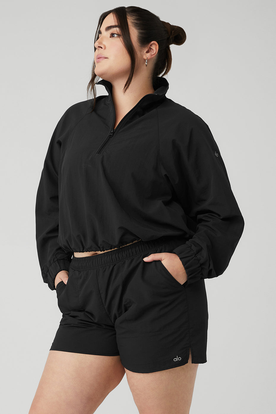 Cropped 1/4 Zip Alumni Pullover - Black