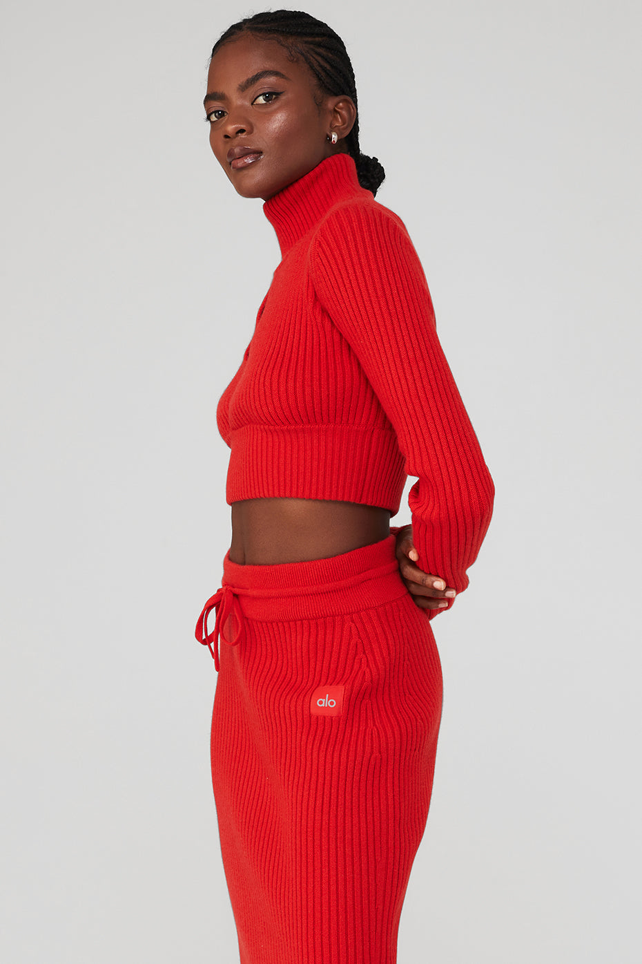 Cashmere Ribbed Winter Dream Cropped Turtleneck - Red Flame