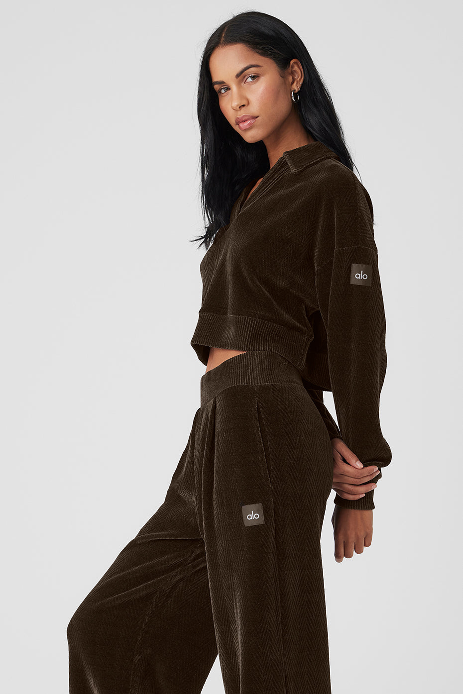 Cropped Cozy Day Henley Pullover - Espresso