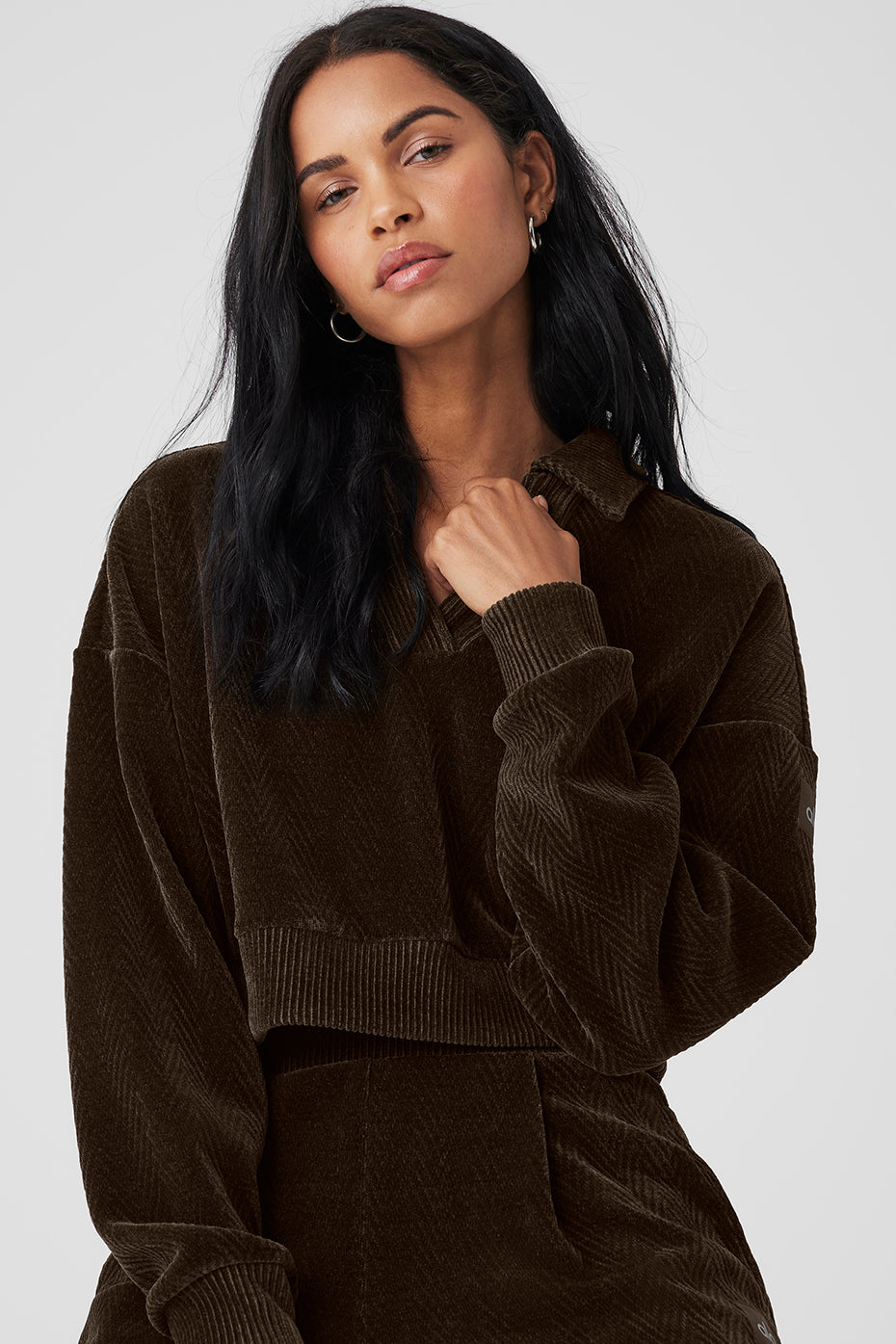 Cropped Cozy Day Henley Pullover - Espresso