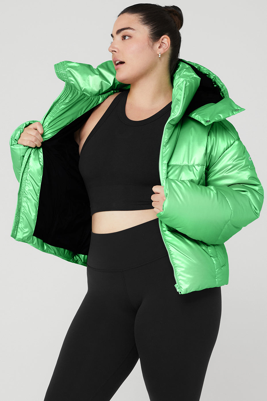 Pearlized Pristine Puffer - Green Glow/Black