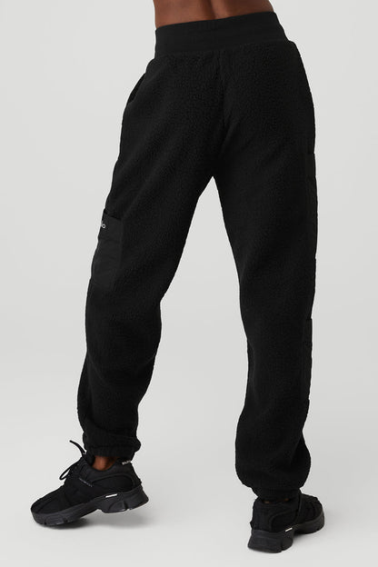 Micro Sherpa High-Waist Solstice Sweatpant - Black