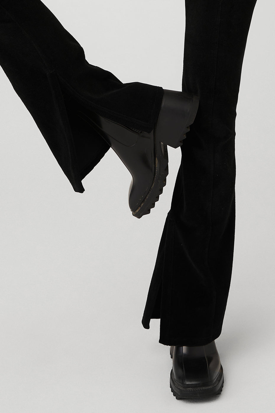 Micro Corduroy High-Waist Winter Break Flare Pant - Black