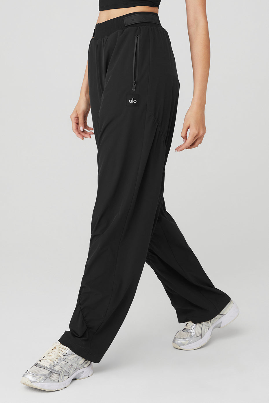 High-Waist Elevation Trouser - Black