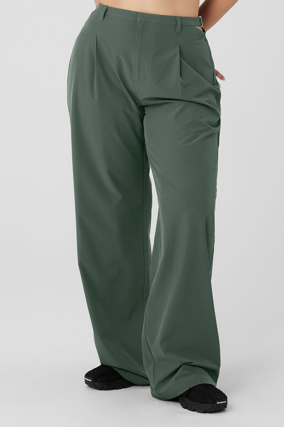 Mid-Rise Showdown Trouser - Dark Cactus