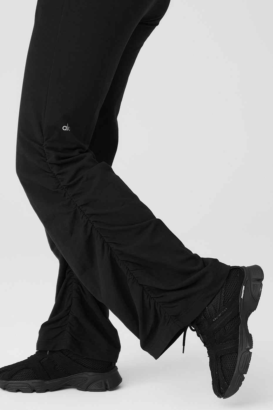 Ruched Soft Sculpt Pant - Black