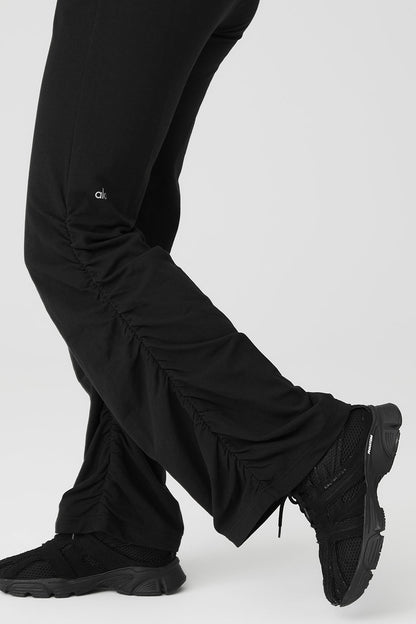 Ruched Soft Sculpt Pant - Black