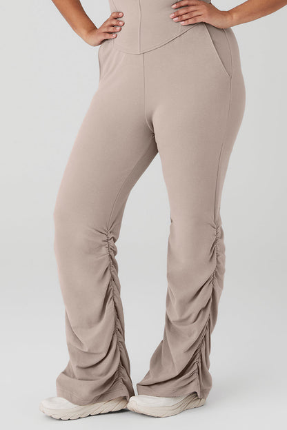 Ruched Soft Sculpt Pant - Taupe