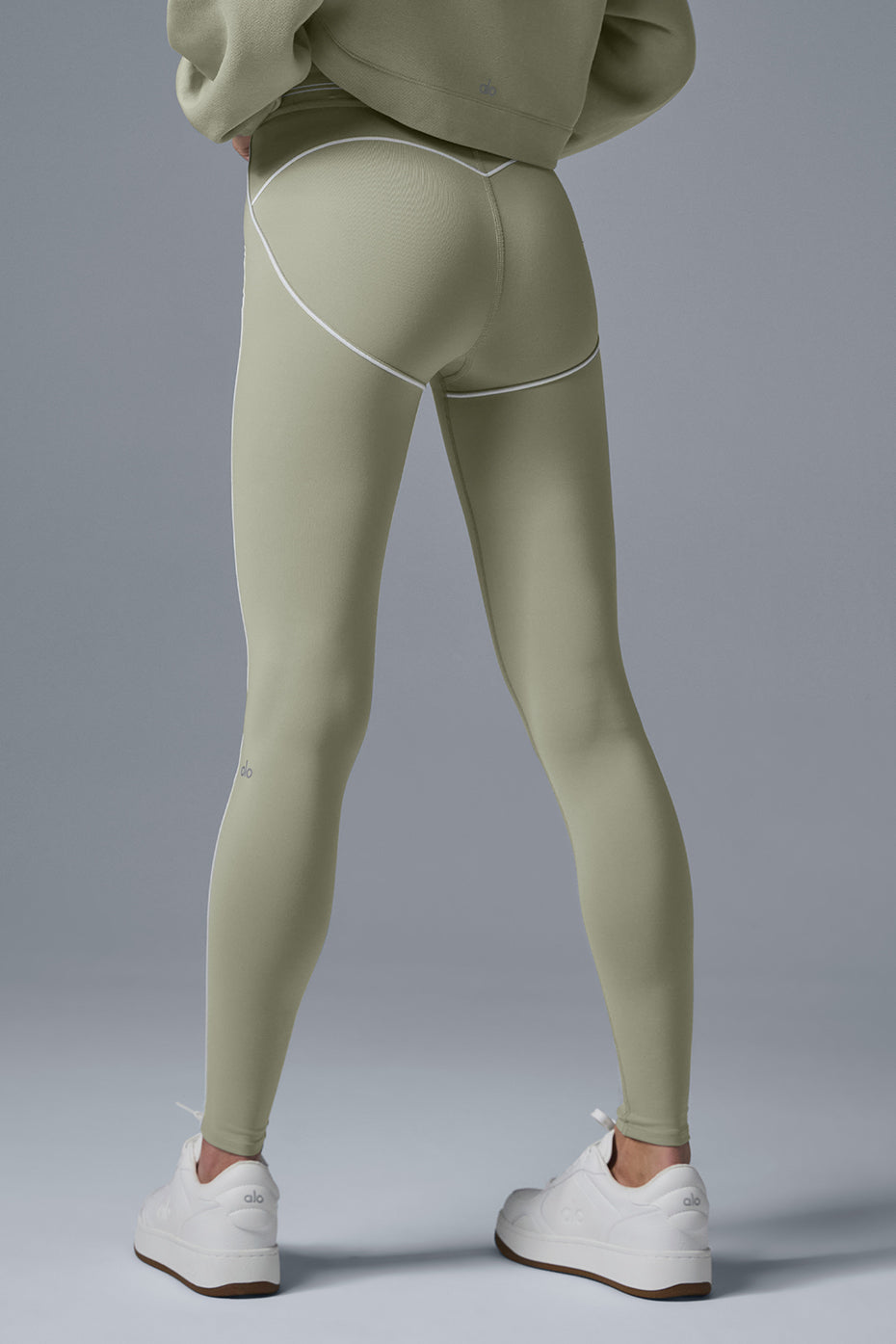 Airbrush High-Waist Heart Throb Legging - Limestone/White