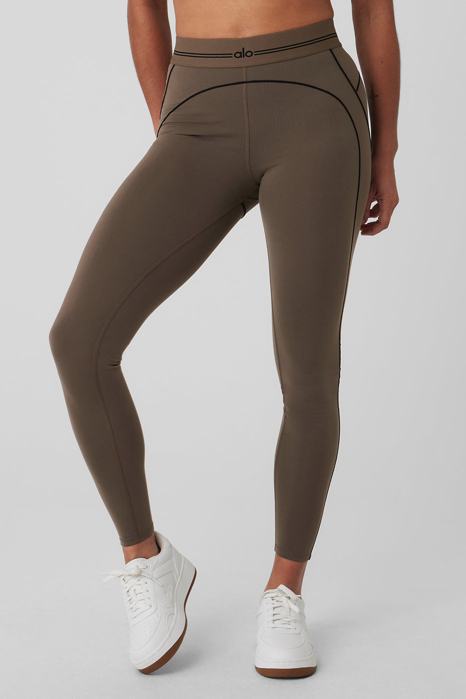 Airbrush High-Waist Heart Throb Legging - Olive Tree/Black