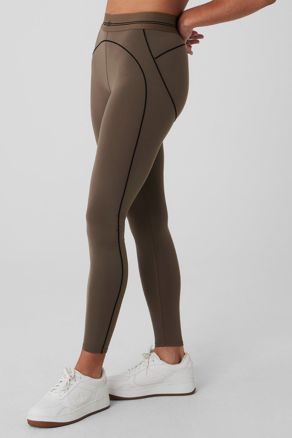 Airbrush High-Waist Heart Throb Legging - Olive Tree/Black