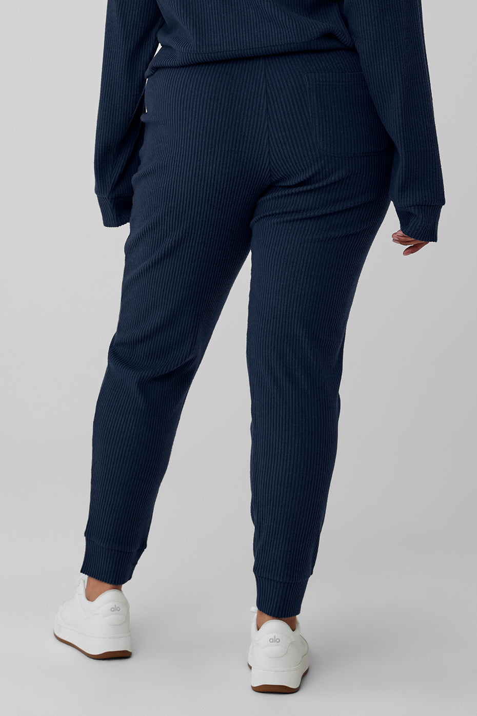 Muse Sweatpant - Navy