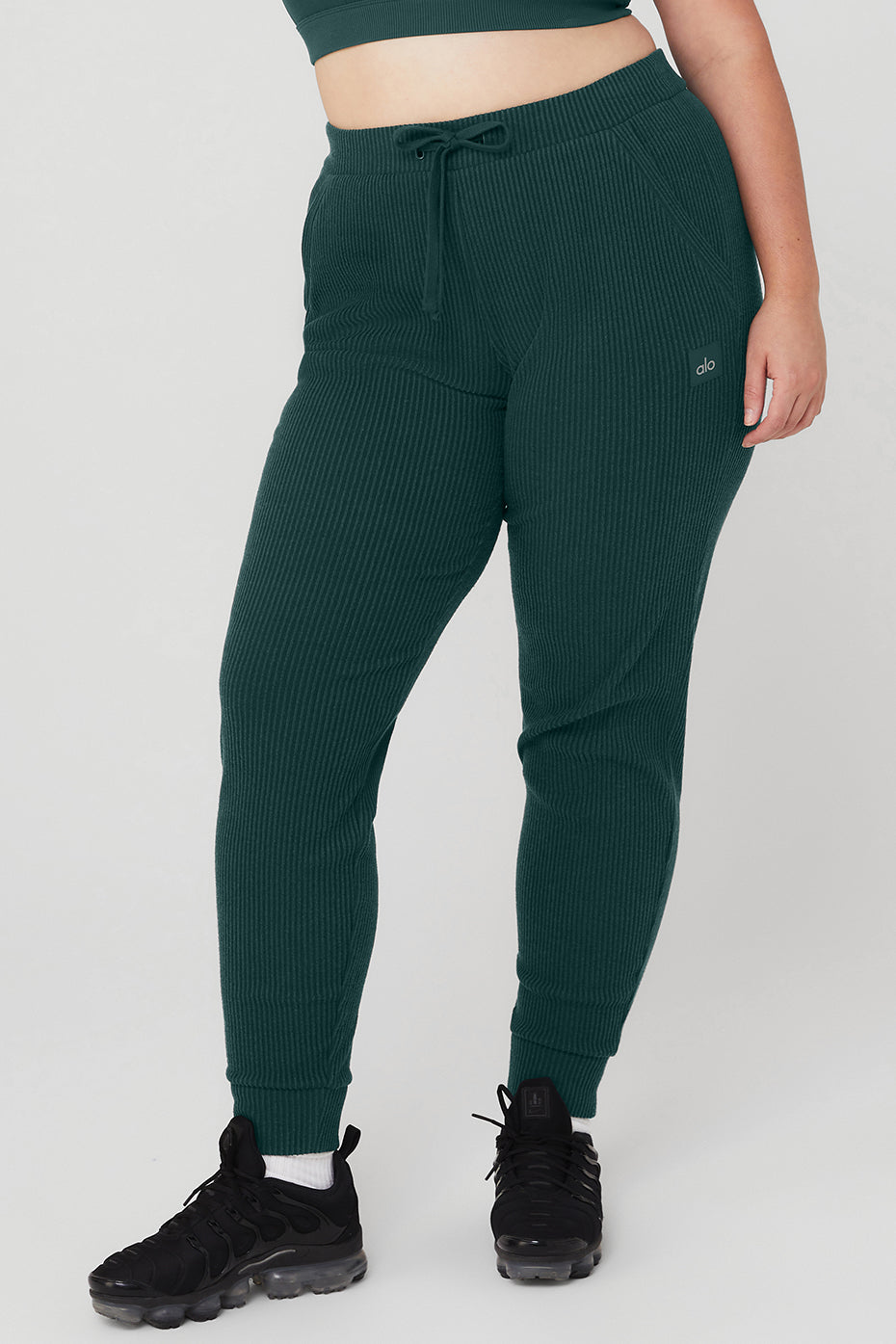 Muse Sweatpant - Midnight Green