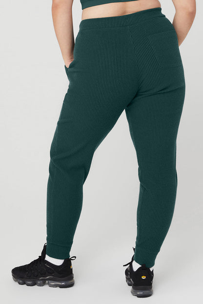 Muse Sweatpant - Midnight Green