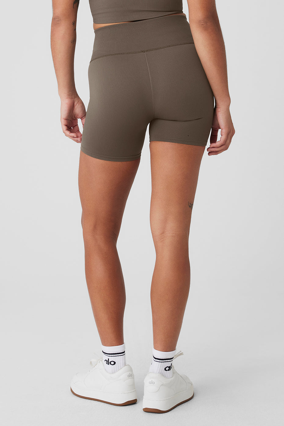 Seamless Ribbed Favorite Short - Olive Tree