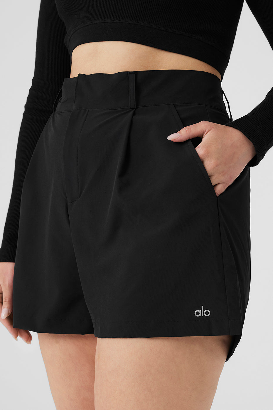 High-Waist Status Trouser Short - Black