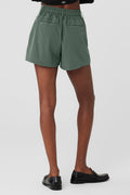 High-Waist Status Trouser Short - Dark Cactus